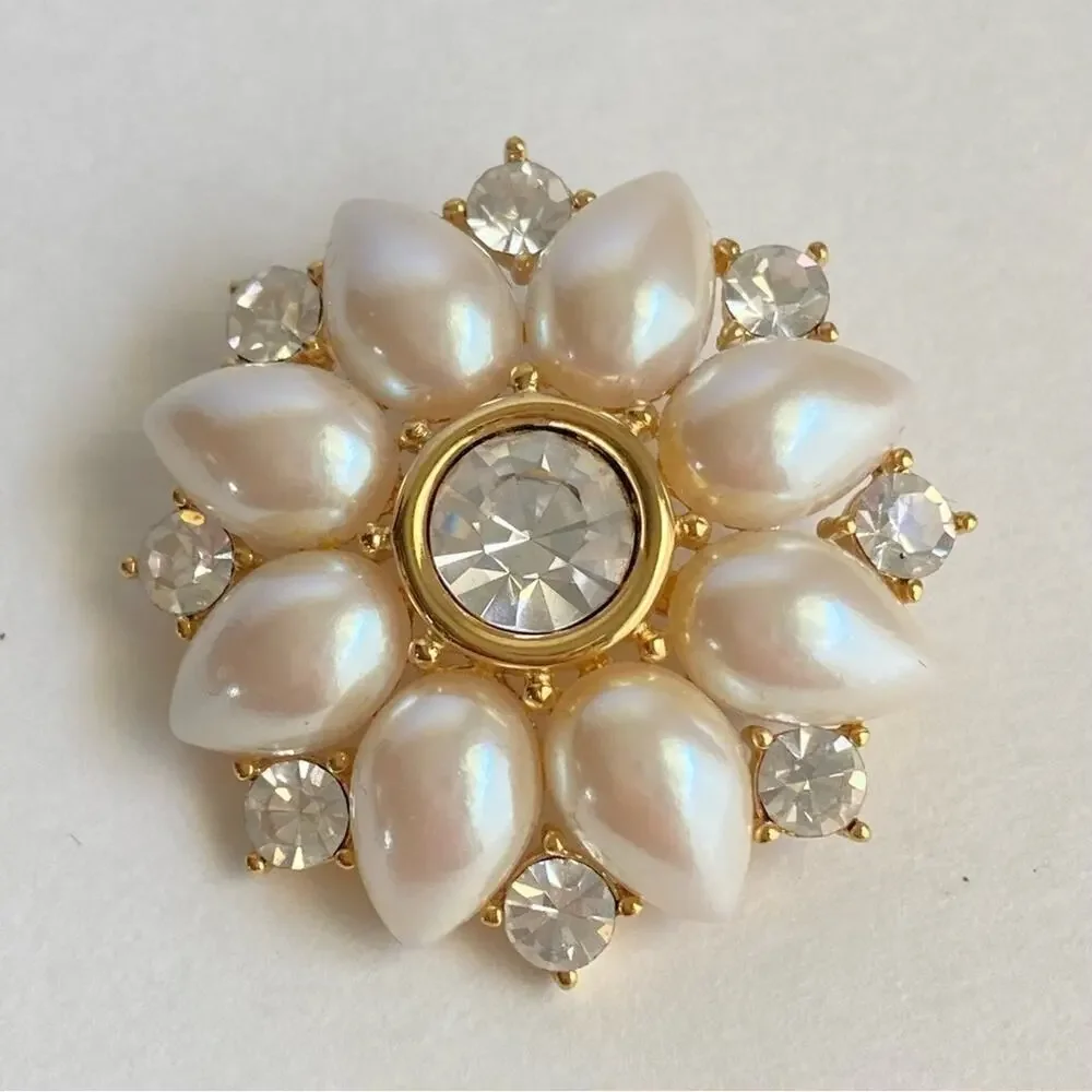 Vintage 60s Rhinestone Pearl Brooch Pendant Necklace‎ Gold Tone Flower Sunburst